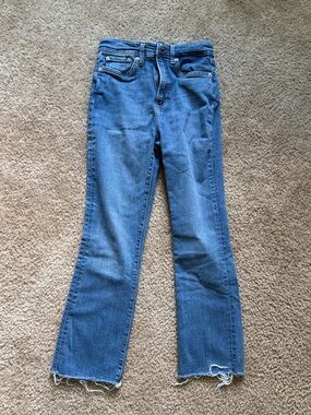 Zara Women’s Blue Denim Jeans - Classic Straight Cut